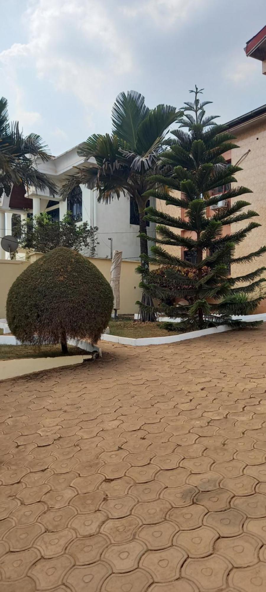 Appart'hotel Mireille Yaoundé Exterior foto